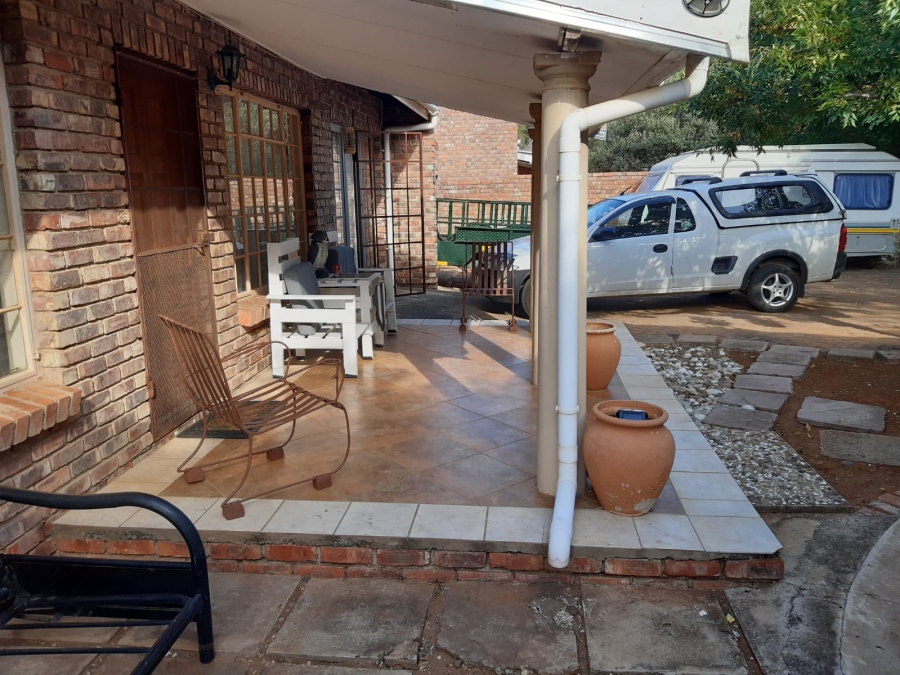 3 Bedroom Property for Sale in Petrusburg Free State